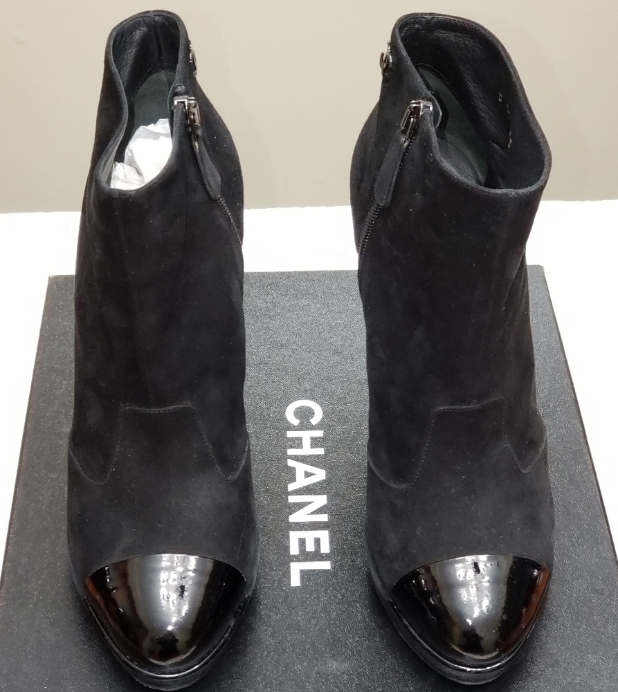 CHANEL booties - Picture 2 of 13